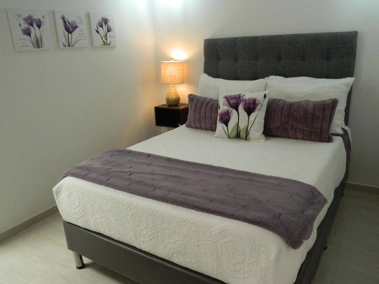 Dona Maria Hotel Boutique Ocana Luaran gambar